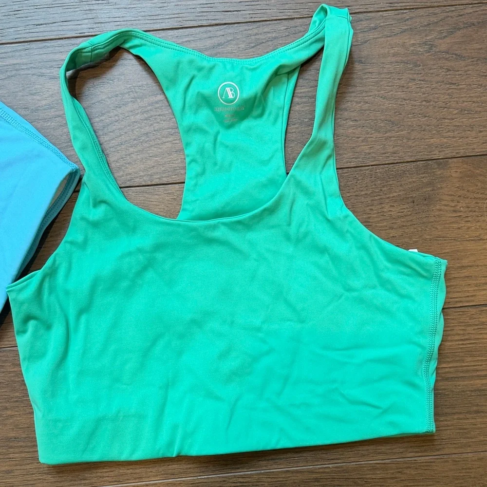 Addison Bay Women's Smooth Sport Arch Racerback Sports Bra Medium Blue and Green - Picture 2 of 7